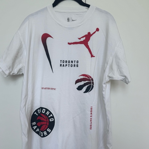 Toronto Raptors Oversized T-Shirt - Picture 1 of 4